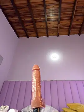 Snapshot of jamilaross chatting on October 5, 2025, 9:29 am jamilaross online show from October 5, 2025, 9:29 am