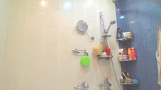 Snapshot of mira_robinsonnn chatting on February 26, 2026, 2:10 am mira robinsonnn online show from February 26, 2026, 2:10 am