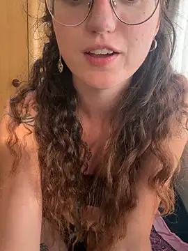  foxygirl  online show from July 20, 2026, 4:53 pm