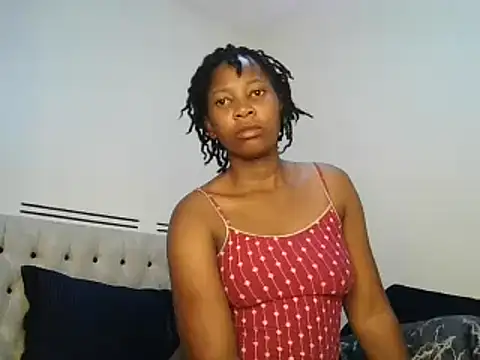 Petitiebooty online show from February 11, 2025, 7:23 am