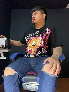 DickMasterfindom online show from April 5, 2026, 5:48 am