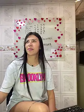 Alanna atm  online show from February 5, 2025, 9:29 pm