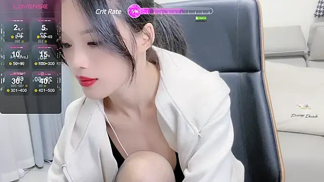  YouY  online show from December 18, 2024, 12:07 pm