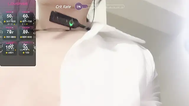 Snapshot of _YouY_ chatting on March 6, 2025, 3:45 pm YouY online show from March 6, 2025, 3:45 pm