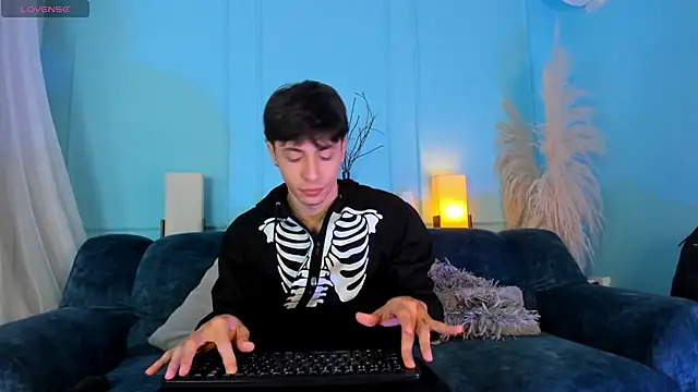 AlessandroDybala online show from November 26, 2025, 12:39 pm