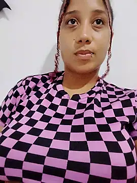 Snapshot of zandra_kiman chatting on November 16, 2025, 2:39 am zandra kiman online show from November 16, 2025, 2:39 am