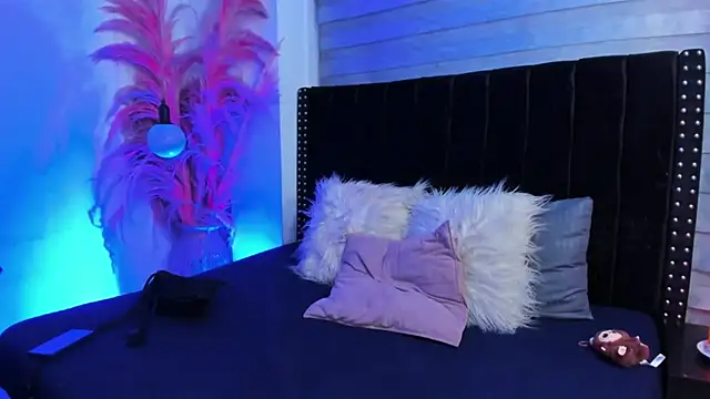 Sofiia-Rubb online show from September 24, 2025, 5:44 am