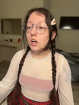 emigooflordXD online show from October 10, 2025, 6:12 am