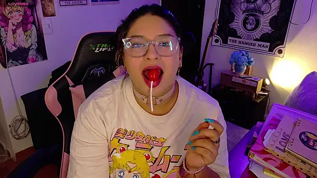 mollyshake1 online show from March 28, 2026, 7:08 am