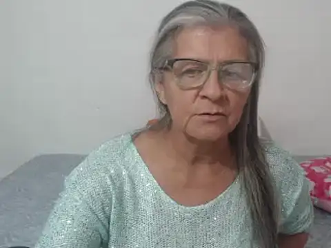 candy mature  online show from January 12, 2025, 5:33 pm