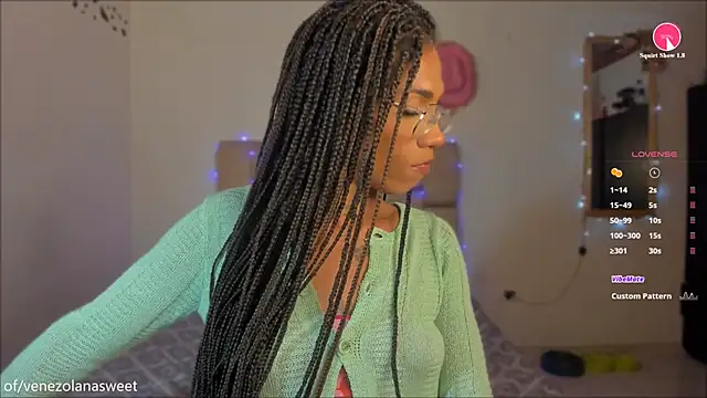 turabbitxx online show from January 17, 2025, 10:23 pm