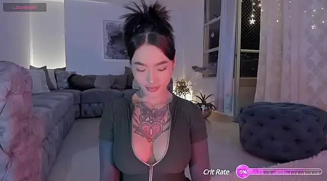 Snapshot of vangie_ chatting on December 13, 2024, 11:28 pm vangie online show from December 13, 2024, 11:28 pm