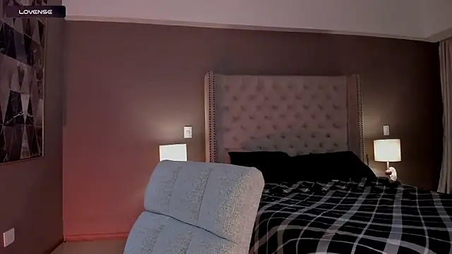 Snapshot of vangie_ chatting on October 5, 2025, 12:31 am vangie online show from October 5, 2025, 12:31 am