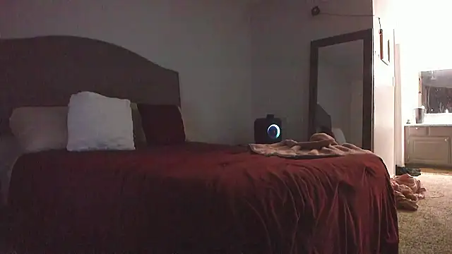 yiauana online show from February 11, 2026, 12:43 pm