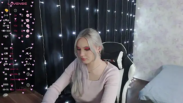 VikaPowers online show from January 15, 2025, 5:47 pm