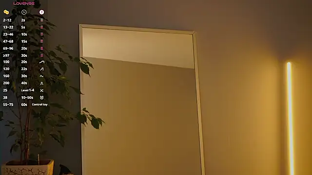 Ester Hill online show from February 25, 2026, 3:38 am