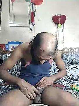 Snapshot of BadBoySmoker7070 chatting on October 18, 2025, 3:35 pm BadBoySmoker7070 online show from October 18, 2025, 3:35 pm