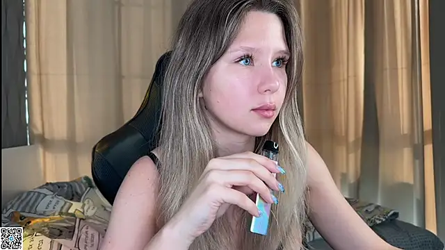 Ameliia castro online show from October 5, 2025, 9:51 am