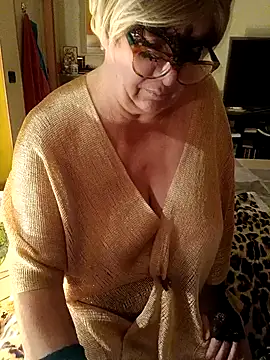 Glika online show from December 15, 2024, 6:26 pm