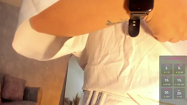 miacoopersx online show from October 6, 2025, 12:24 pm