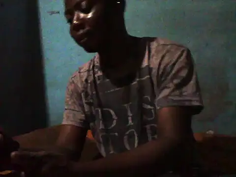 Snapshot of little__joy chatting on September 15, 2025, 12:43 am little joy online show from September 15, 2025, 12:43 am