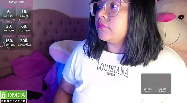 KittyHot20 online show from January 6, 2025, 5:06 pm