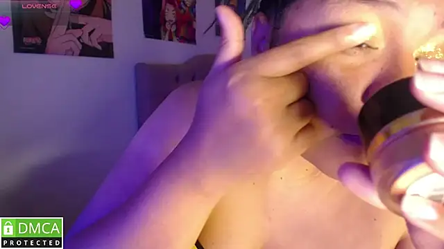 KittyHot20 online show from October 17, 2025, 6:43 pm