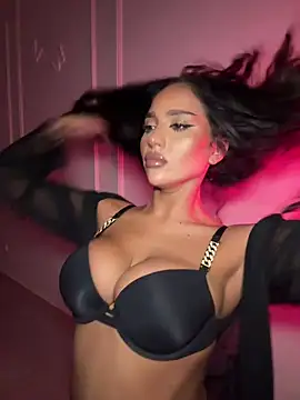 CardiSweetBaby online show from December 20, 2025, 5:42 pm