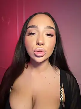 CardiSweetBaby online show from April 2, 2026, 5:32 pm