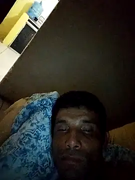 Snapshot of Tiago0031 chatting on February 19, 2026, 3:46 am Tiago0031 online show from February 19, 2026, 3:46 am