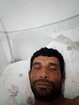 Snapshot of Tiago0031 chatting on March 2, 2026, 12:23 pm Tiago0031 online show from March 2, 2026, 12:23 pm