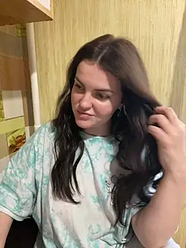 Snapshot of Karolina_llove chatting on December 21, 2024, 11:01 am Karolina llove online show from December 21, 2024, 11:01 am
