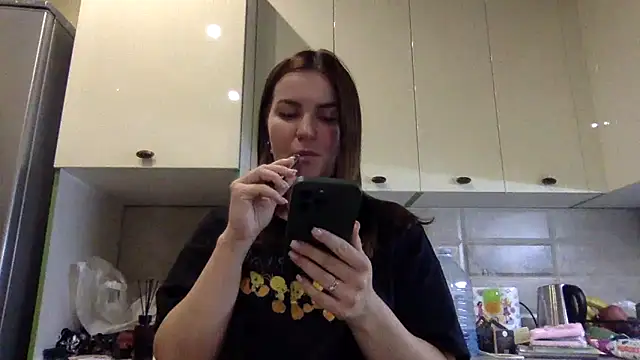 Snapshot of Karolina_llove chatting on September 28, 2025, 8:25 pm Karolina llove online show from September 28, 2025, 8:25 pm