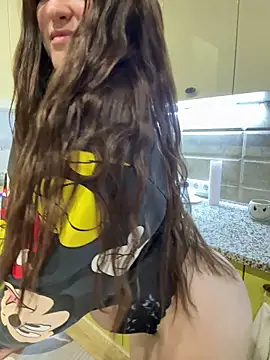 Snapshot of Karolina_llove chatting on November 9, 2025, 11:14 pm Karolina llove online show from November 9, 2025, 11:14 pm