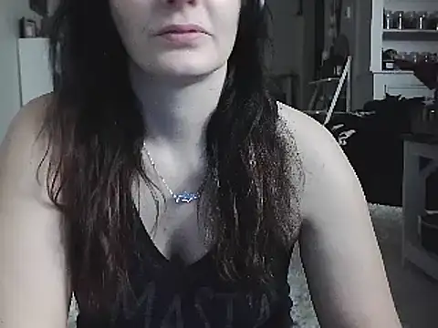 Snapshot of CrystalLakeXO chatting on December 30, 2024, 9:59 am CrystalLakeXO online show from December 30, 2024, 9:59 am