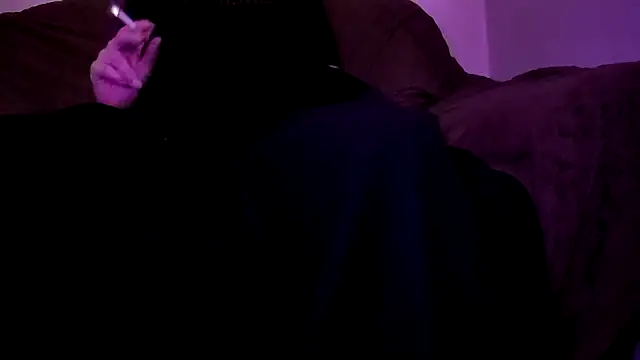 Snapshot of Everydayonli chatting on February 1, 2025, 6:32 am Everydayonli online show from February 1, 2025, 6:32 am