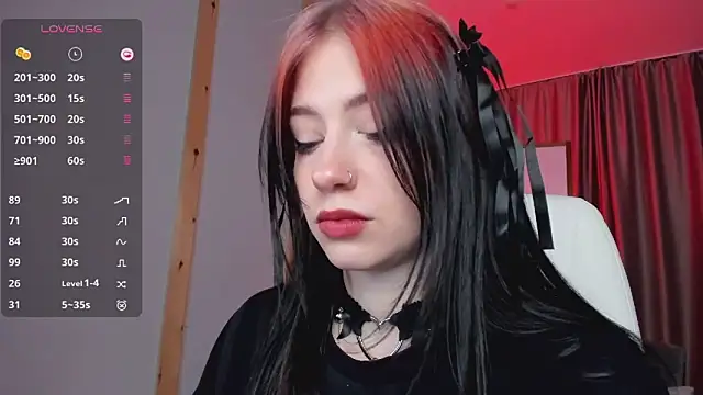 Snapshot of arielabradberry chatting on December 11, 2024, 2:11 pm arielabradberry online show from December 11, 2024, 2:11 pm