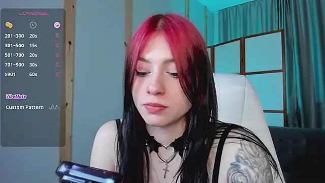 Snapshot of arielabradberry chatting on February 11, 2025, 7:38 pm arielabradberry online show from February 11, 2025, 7:38 pm