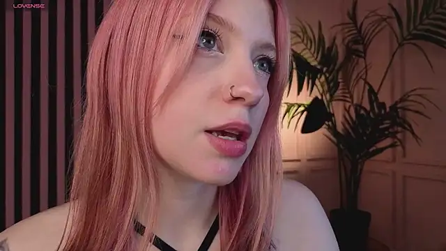 arielabradberry online show from July 24, 2026, 11:19 am