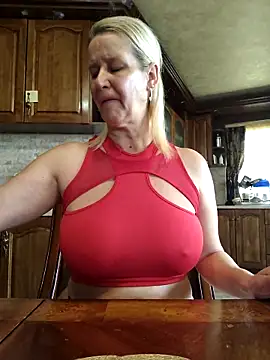 Snapshot of Lotus-blume1 chatting on November 8, 2025, 10:04 am Lotus-blume1 online show from November 8, 2025, 10:04 am