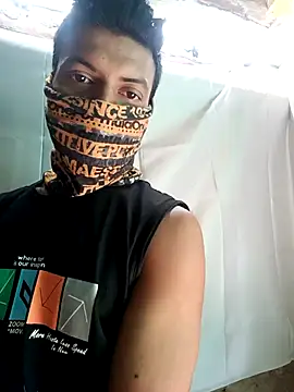 model yesx online show from March 23, 2026, 2:48 am