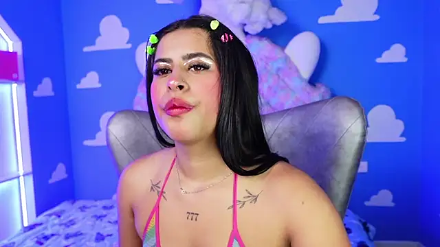 miss romyna online show from June 2, 2026, 11:01 am