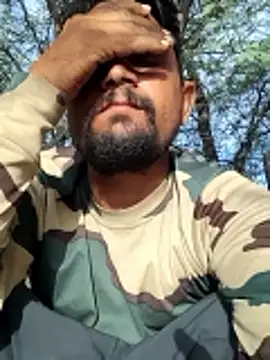 lovesuna online show from April 10, 2026, 2:17 am