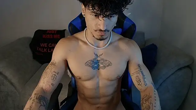 Snapshot of Thomas_Fit1 chatting on July 14, 2026, 12:44 pm Thomas Fit1 online show from July 14, 2026, 12:44 pm