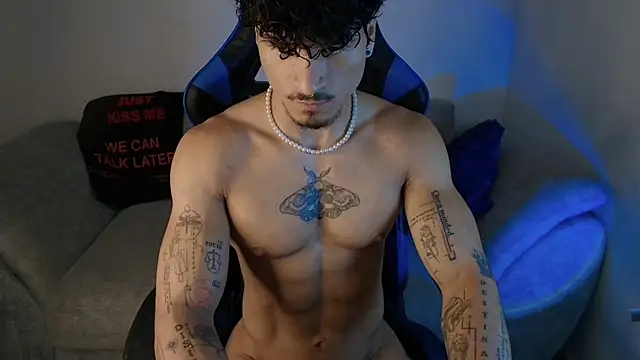 Snapshot of Thomas_Fit1 chatting on July 15, 2026, 12:54 pm Thomas Fit1 online show from July 15, 2026, 12:54 pm
