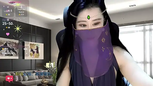 Snapshot of W-E-N-123 chatting on January 13, 2025, 5:33 am W-E-N-123 online show from January 13, 2025, 5:33 am