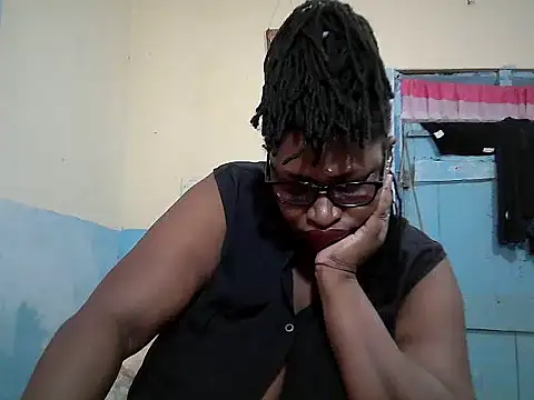 sexy bigboobss online show from December 2, 2025, 8:30 am