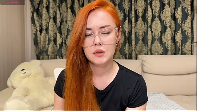 Snapshot of Sargonium999 chatting on September 26, 2025, 6:56 pm Sargonium999 online show from September 26, 2025, 6:56 pm