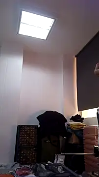 AnthonelaDuque online show from November 5, 2025, 11:43 am