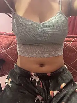 Snapshot of lallela chatting on February 22, 2025, 7:14 pm lallela online show from February 22, 2025, 7:14 pm